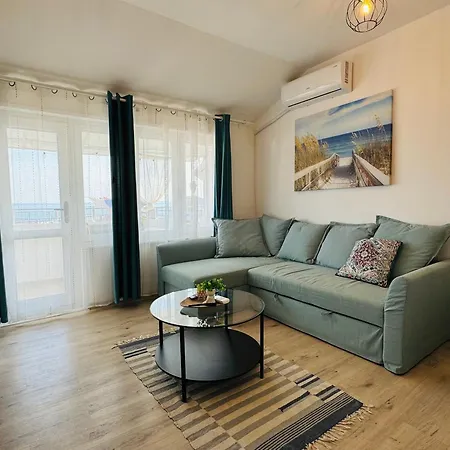 Toni House 505 *